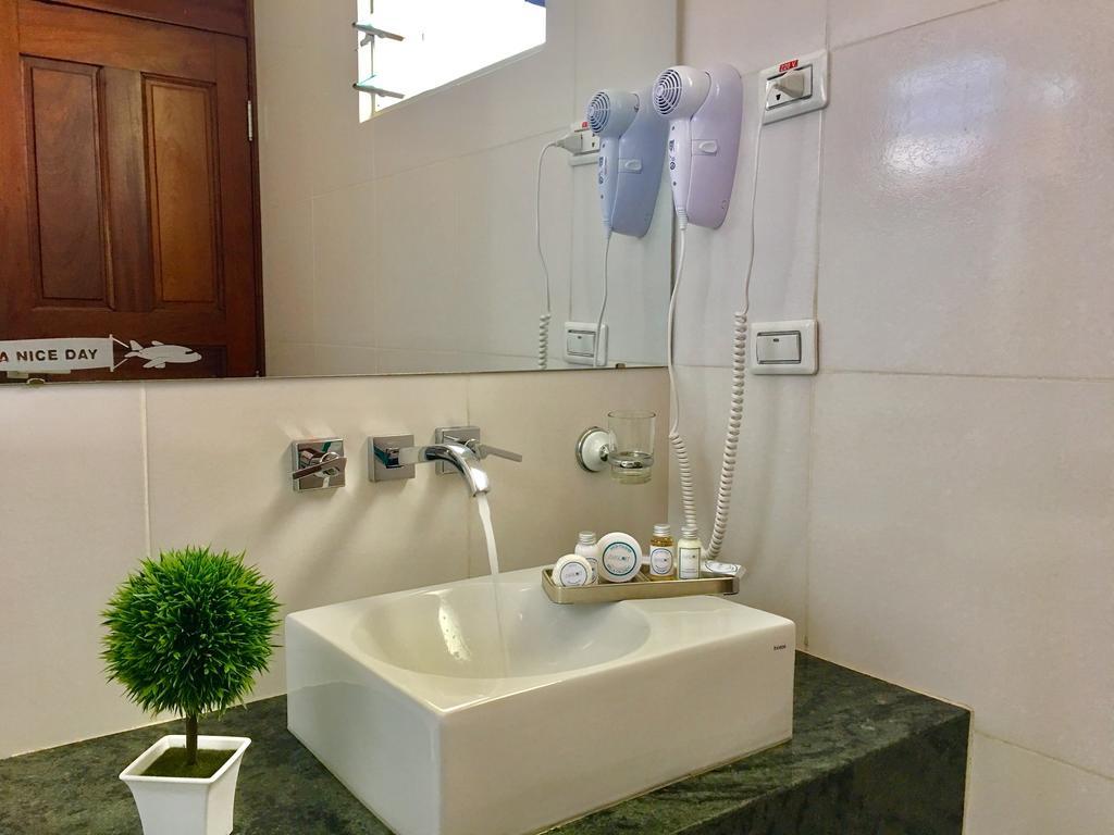Aviador Hotel Boutique ซานตาครูซเดอลาเซียร์รา ภายนอก รูปภาพ